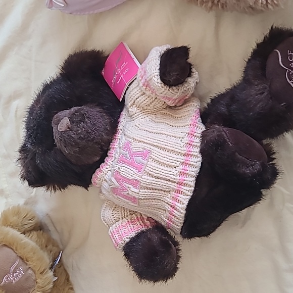 Mary kay bears - Picture 3 of 9